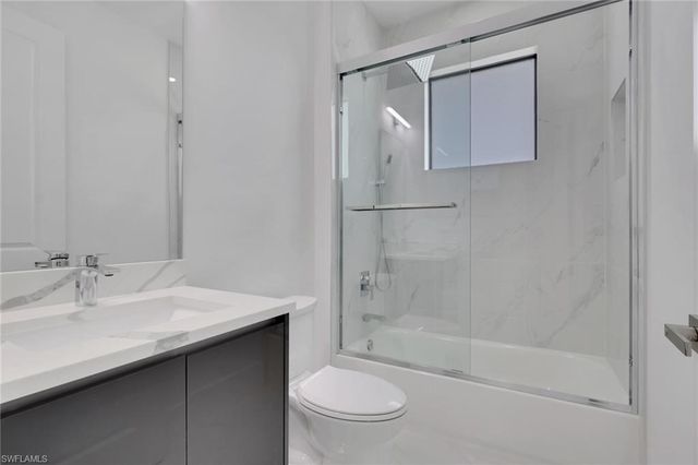 4336 10th AVE SE, Naples, FL 34117