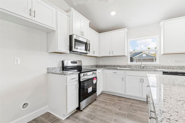 13386 OGDEN GLADE ROAD, Dade City, FL 33525