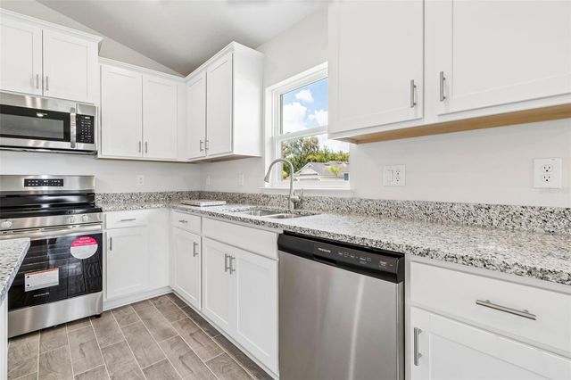 13386 OGDEN GLADE ROAD, Dade City, FL 33525