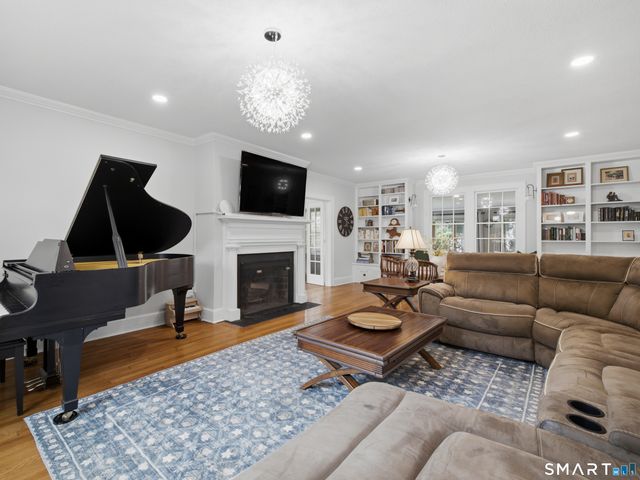 277 Lincoln Street, New Britain, CT 06052