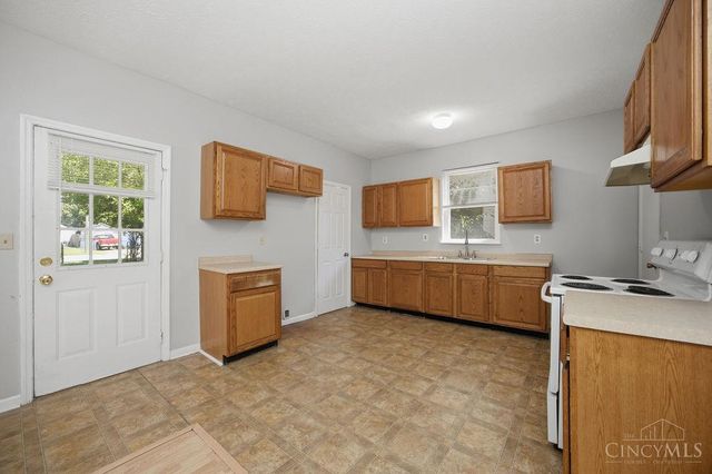 1915 Woodlawn Avenue, Middletown, OH 45044