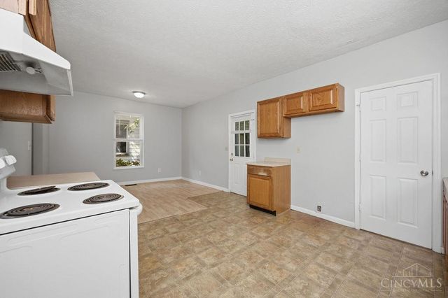 1915 Woodlawn Avenue, Middletown, OH 45044