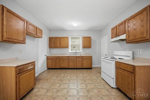 1915 Woodlawn Avenue, Middletown, OH 45044