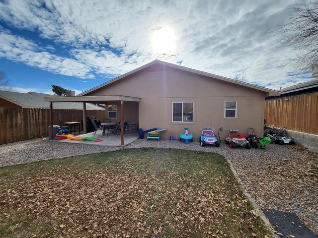 513 Bloomfield Meadows Drive NE, Rio Rancho, NM 87144