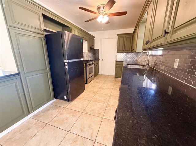 5320 Beverly Drive, Guthrie, OK 73044