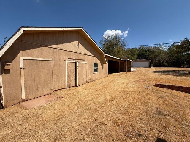 5320 Beverly Drive, Guthrie, OK 73044