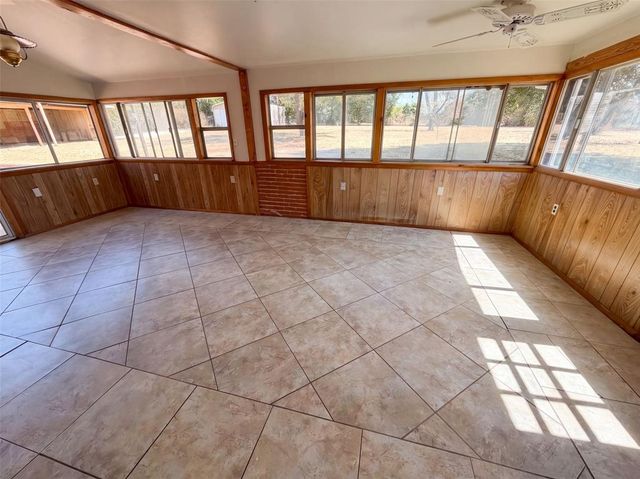 5320 Beverly Drive, Guthrie, OK 73044