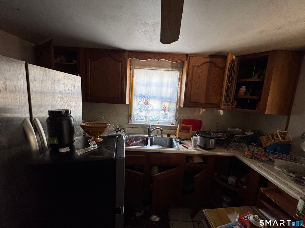 76 Main Street, Newington, CT 06111