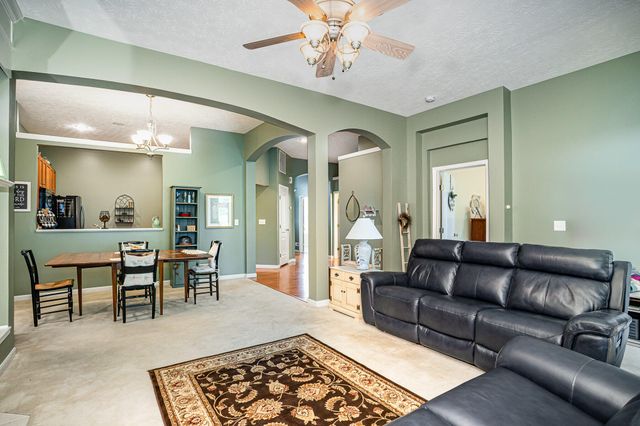 5808 Bunkers Avenue, Burlington, KY 41005