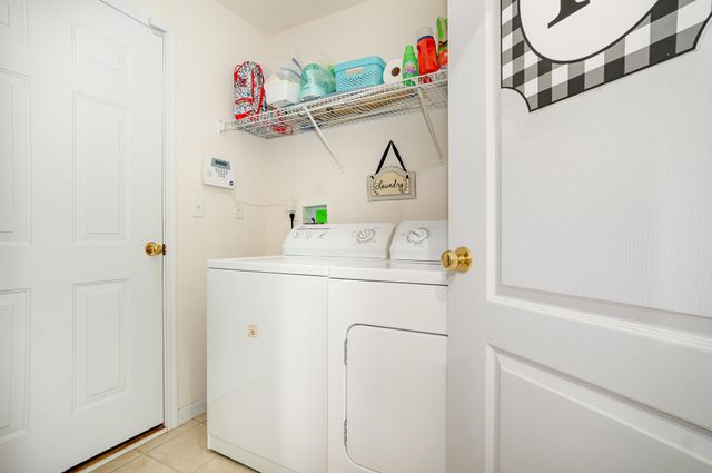 5808 Bunkers Avenue, Burlington, KY 41005