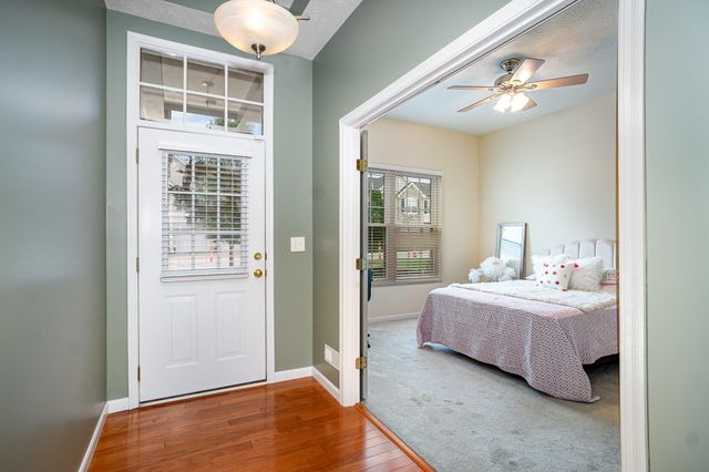 5808 Bunkers Avenue, Burlington, KY 41005