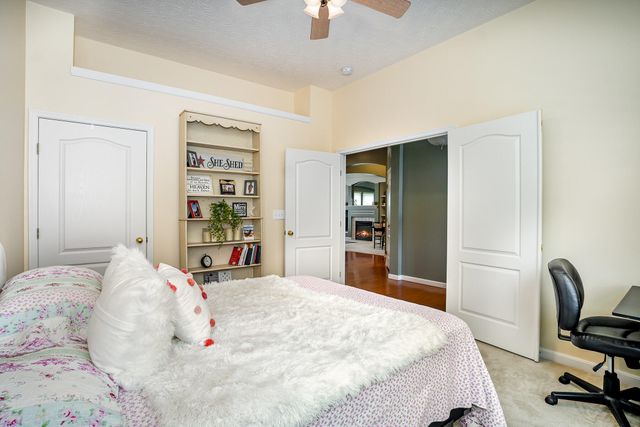 5808 Bunkers Avenue, Burlington, KY 41005