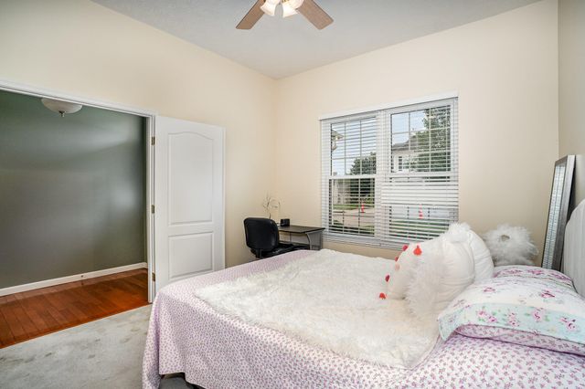 5808 Bunkers Avenue, Burlington, KY 41005