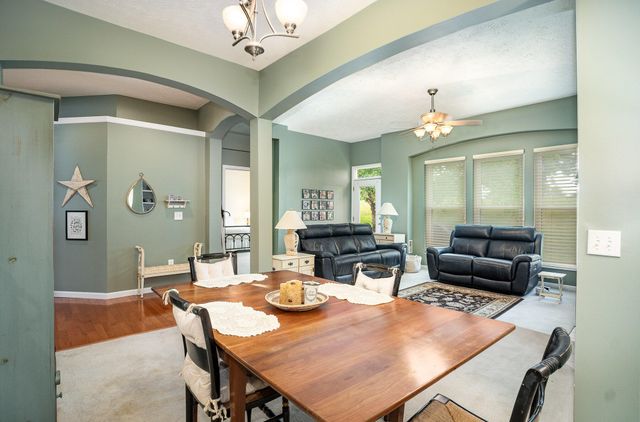 5808 Bunkers Avenue, Burlington, KY 41005