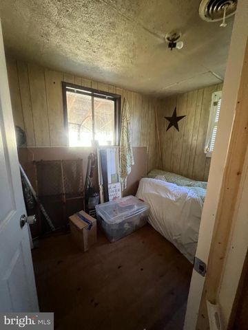 4493 STONEWALL JACKSON HWY, Bentonville, VA 22610