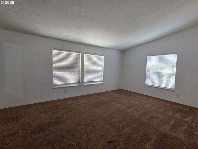16680 80th Pl, Milwaukie, OR 97267