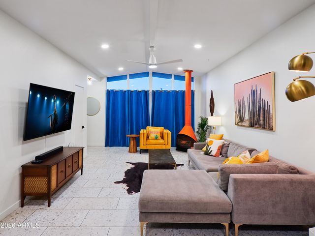 7313 E OAK Street, Scottsdale, AZ 85257
