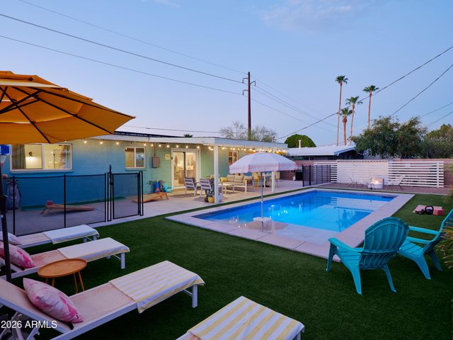 7313 E OAK Street, Scottsdale, AZ 85257