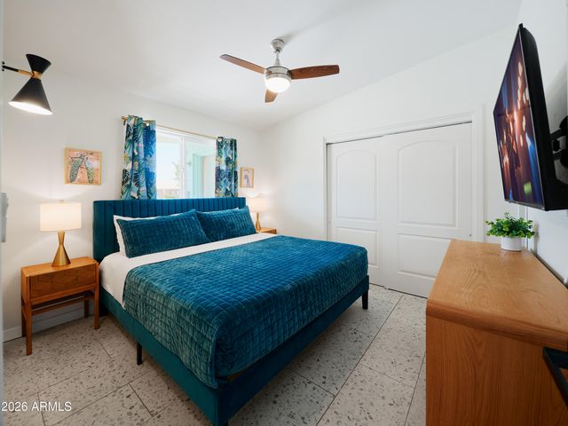 7313 E OAK Street, Scottsdale, AZ 85257