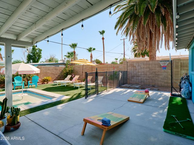 7313 E OAK Street, Scottsdale, AZ 85257