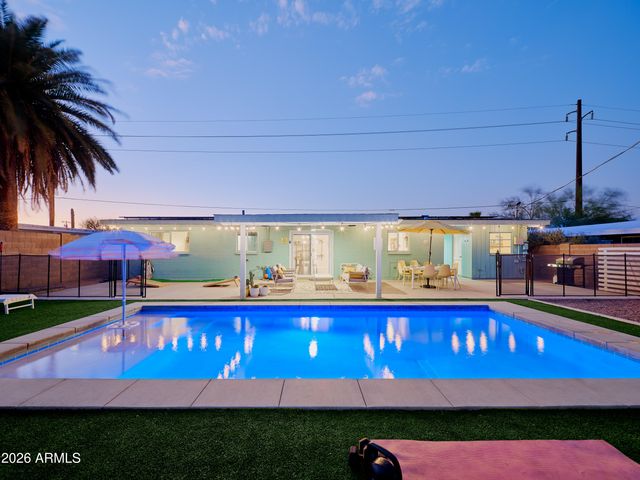 7313 E OAK Street, Scottsdale, AZ 85257