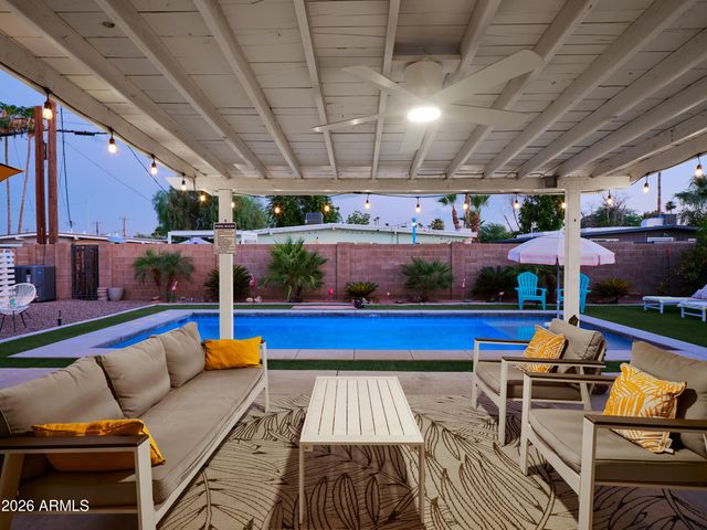 7313 E OAK Street, Scottsdale, AZ 85257