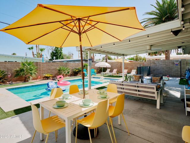 7313 E OAK Street, Scottsdale, AZ 85257