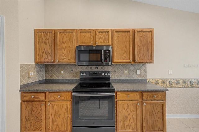 366 BARRINGTON COURT, Spring Hill, FL 34609