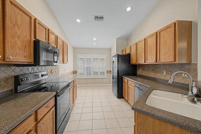 366 BARRINGTON COURT, Spring Hill, FL 34609