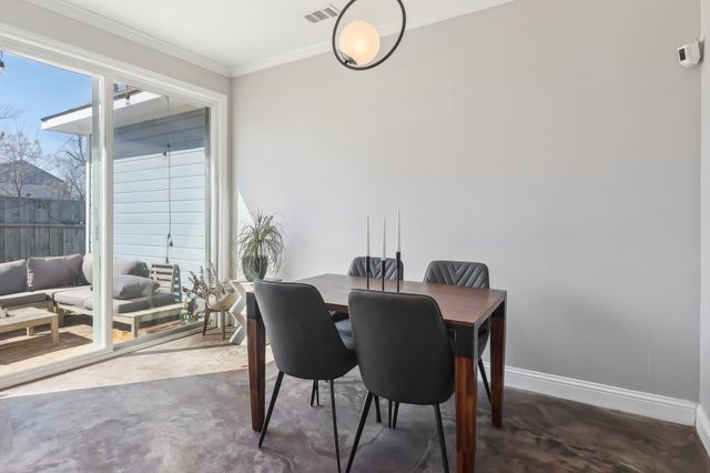 601 N Lancaster Avenue, Dallas, TX 75203