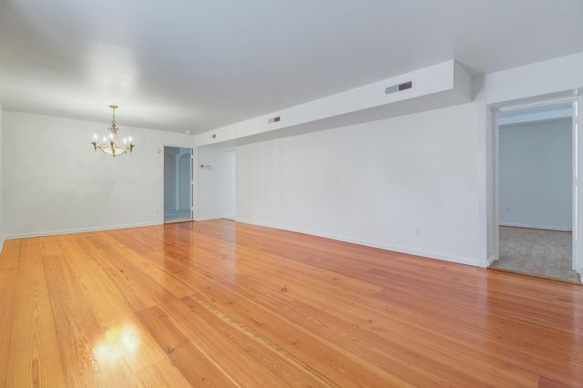 55 Ashley Avenue 2, Charleston, SC 29401
