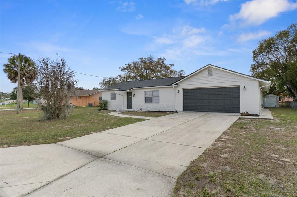 Image 38 of property listing at 12420 LOMBARDY STREET, Spring Hill, FL 34608