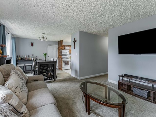 4231 W 118th Place, Alsip, IL 60803