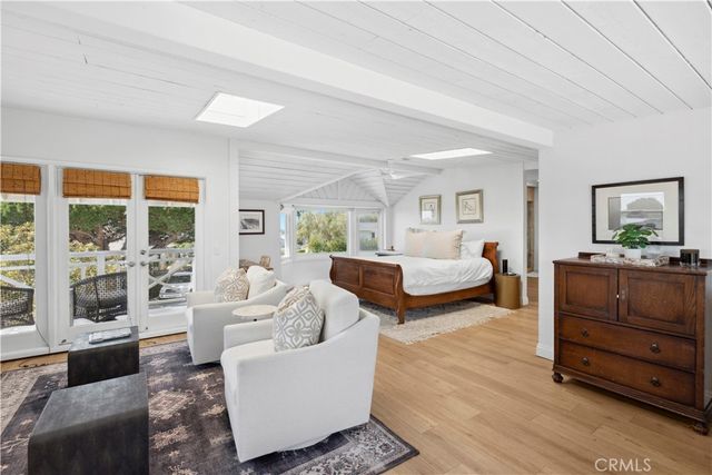 540 De Anza Drive, Corona Del Mar, CA 92625