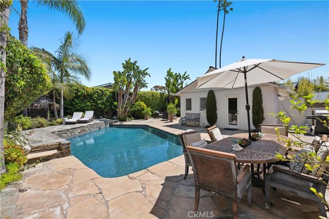 540 De Anza Drive, Corona Del Mar, CA 92625