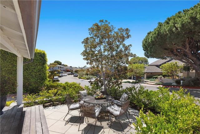 540 De Anza Drive, Corona Del Mar, CA 92625