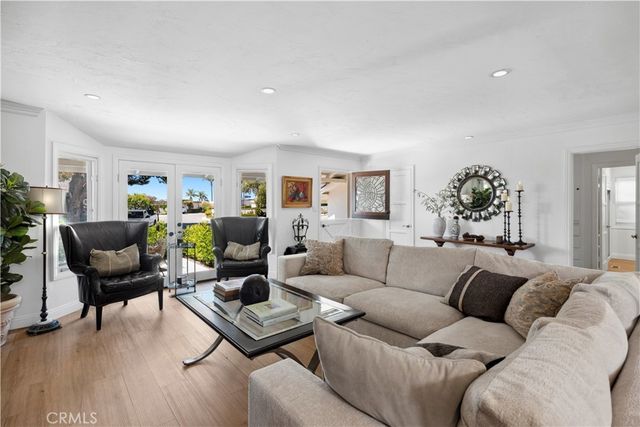 540 De Anza Drive, Corona Del Mar, CA 92625