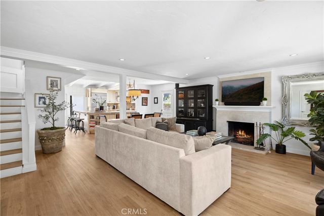 540 De Anza Drive, Corona Del Mar, CA 92625