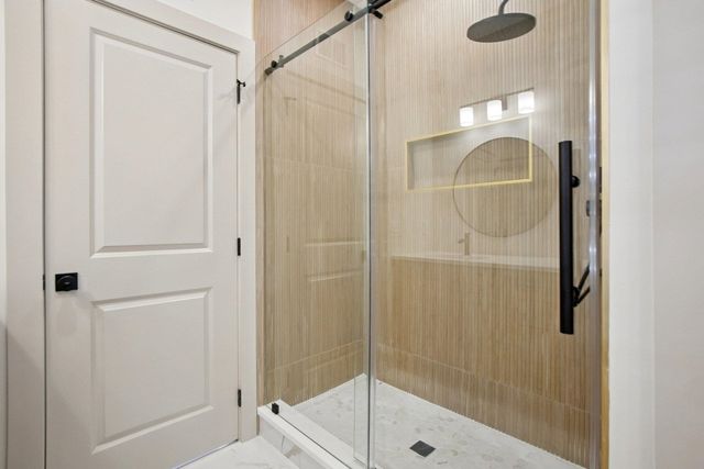 121 CLINTON AVE, Jc, Bergen-lafayett, NJ 07304