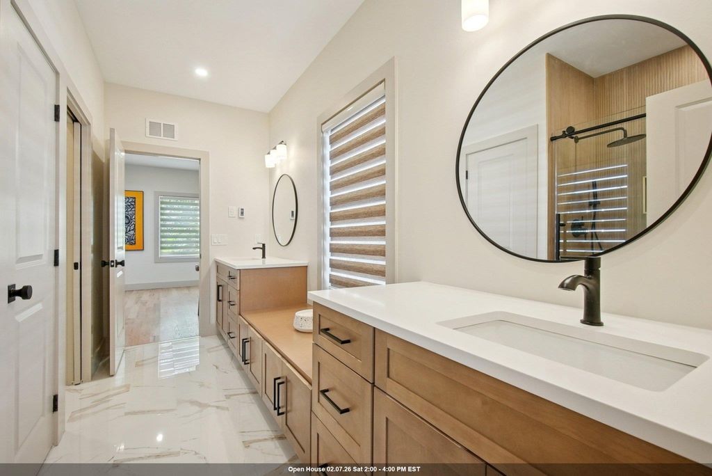 121 CLINTON AVE, Jc, Bergen-lafayett, NJ 07304