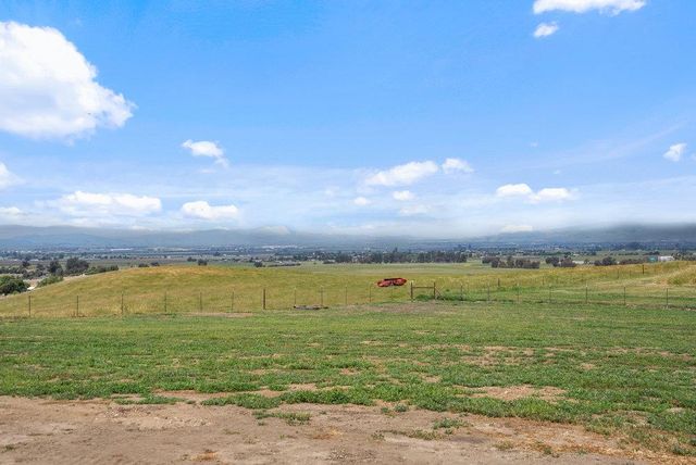 3000 Coppa Court, Hollister, CA 95023