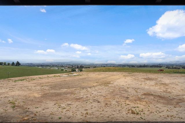 3000 Coppa Court, Hollister, CA 95023