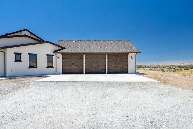 3000 Coppa Court, Hollister, CA 95023
