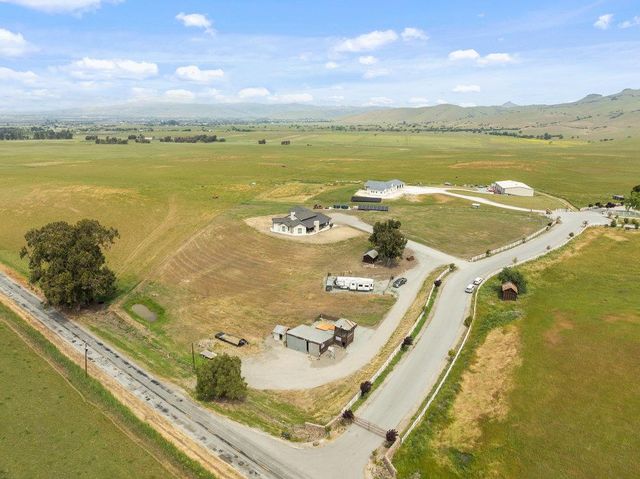 3000 Coppa Court, Hollister, CA 95023