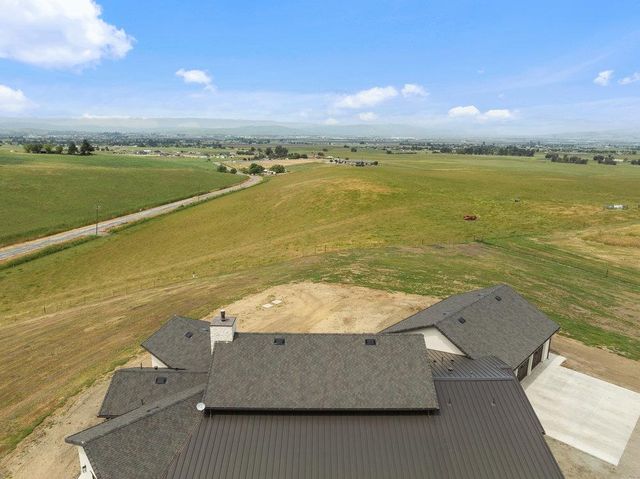 3000 Coppa Court, Hollister, CA 95023