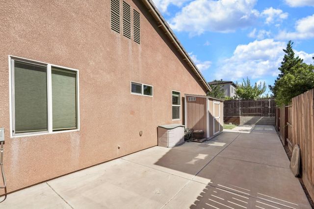 1493 Toy Ct, Manteca, CA 95337