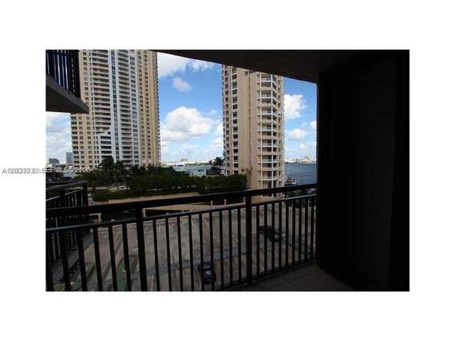 540 Brickell Key Drive 918, Miami, FL 33131