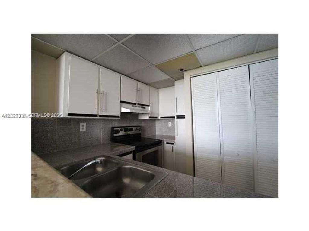 540 Brickell Key Drive 918, Miami, FL 33131