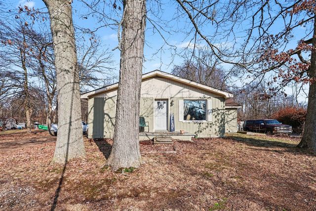 1460 S Mill Iron Road, Muskegon, MI 49442