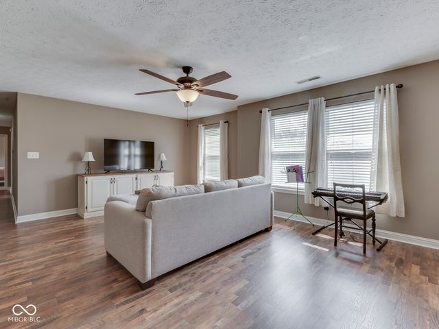 8345 Flat Branch Drive, Indianapolis, IN 46259